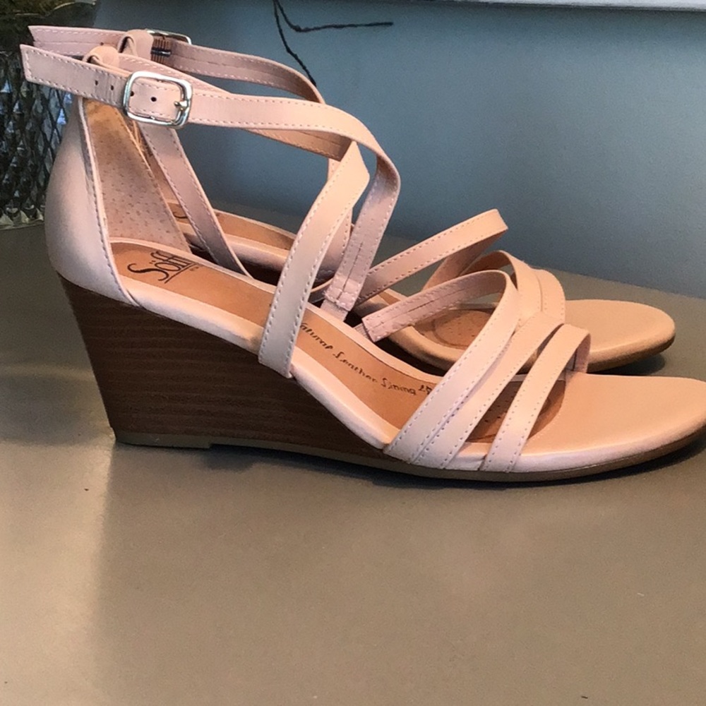 Sofft Leather Sandal